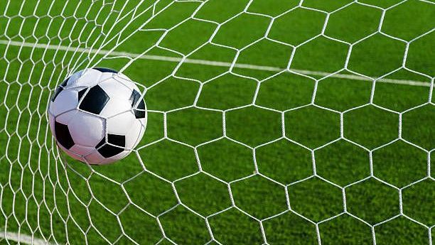 Ball im Netz